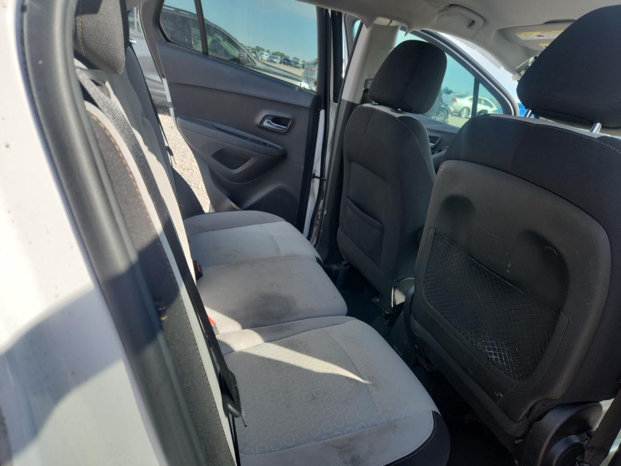 2019 CHEVROLET TRAX LS photo 31
