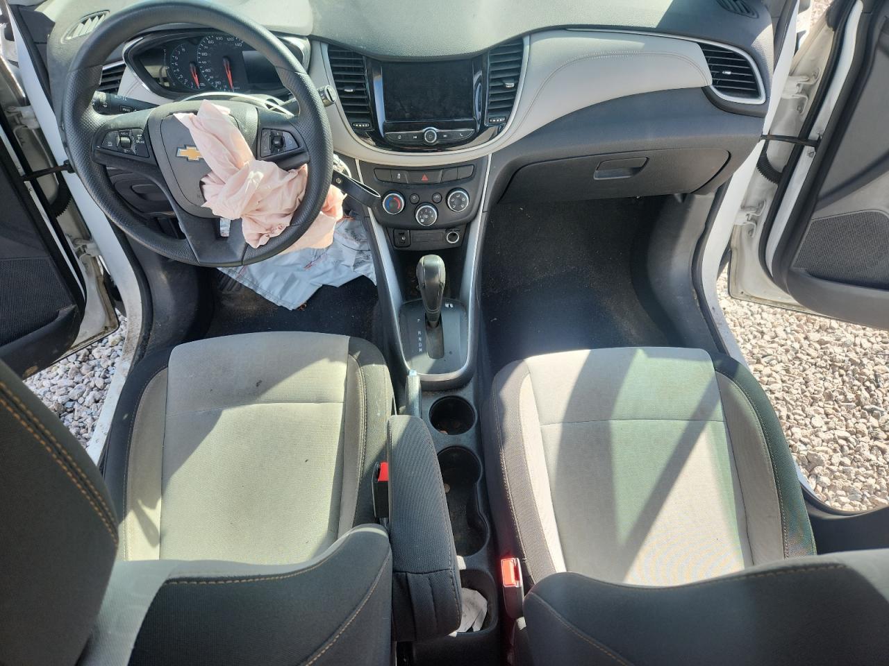 2019 CHEVROLET TRAX LS photo 22