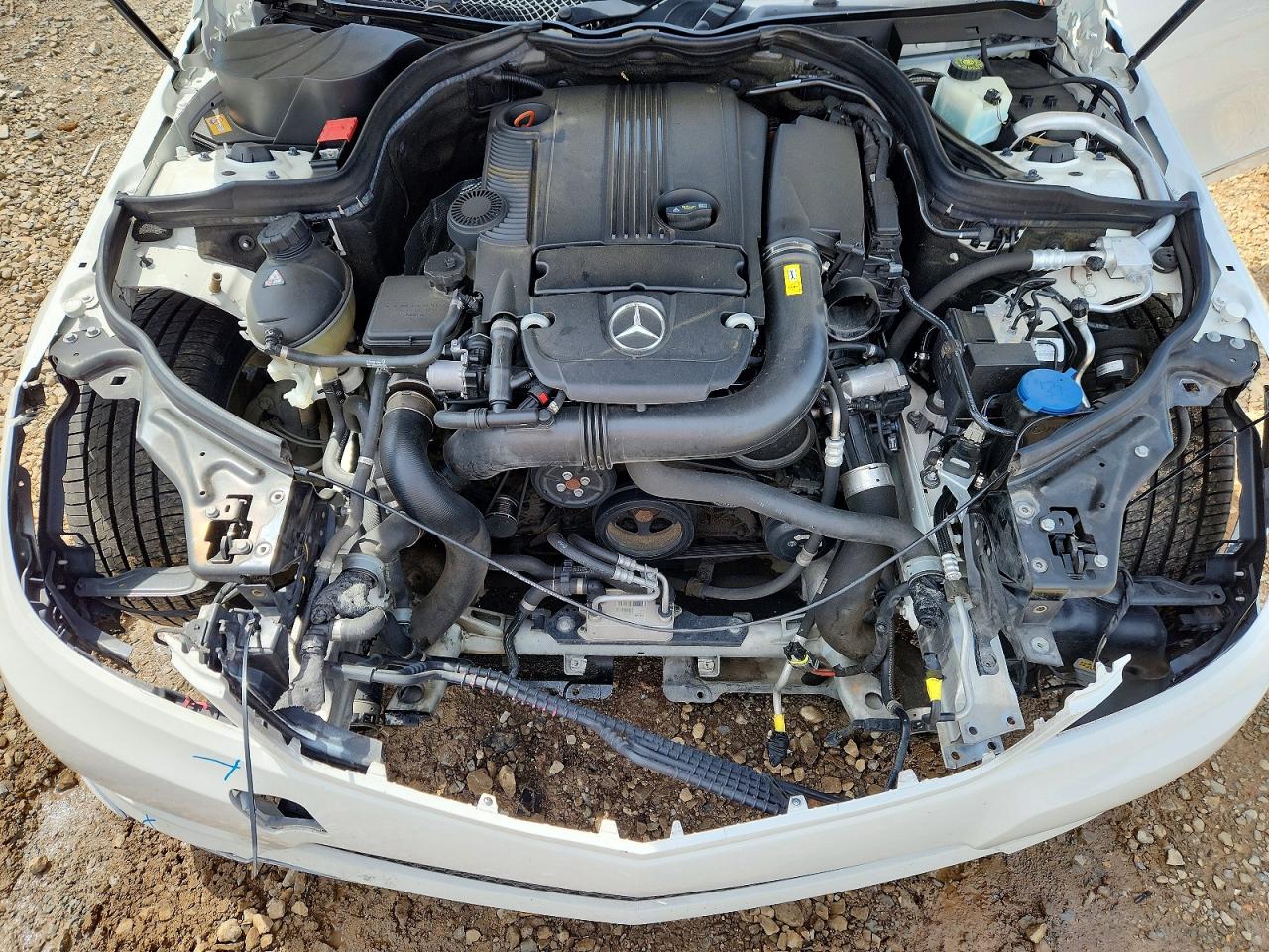 2014 MERCEDES-BENZ C 250 photo 11