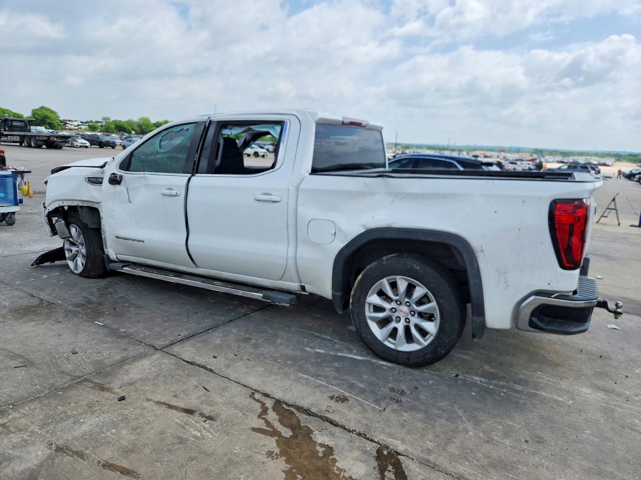 2020 GMC SIERRA C1500 SLE photo 3