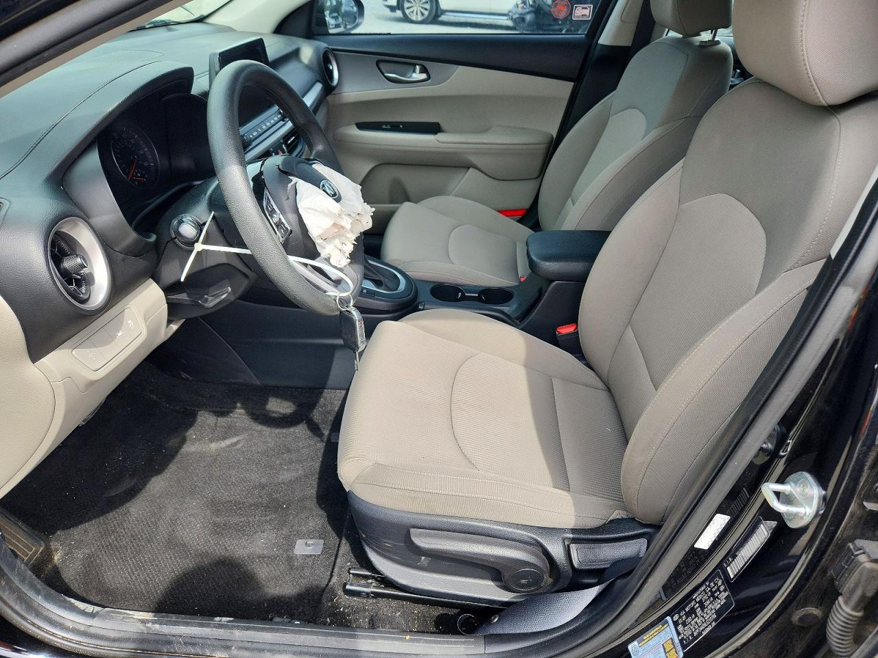 2020 KIA FORTE LXS photo 13