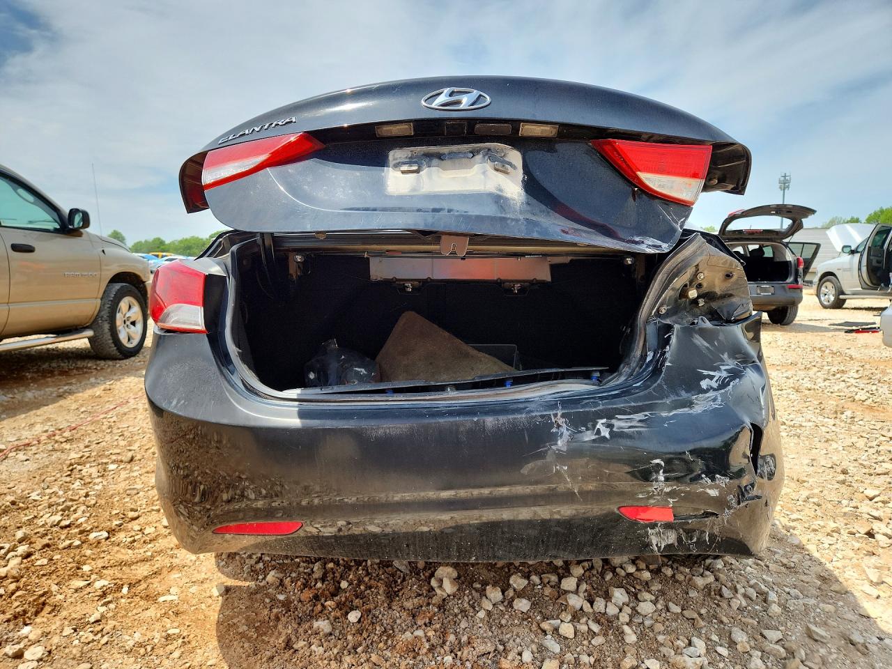 2013 HYUNDAI ELANTRA GLS photo 11
