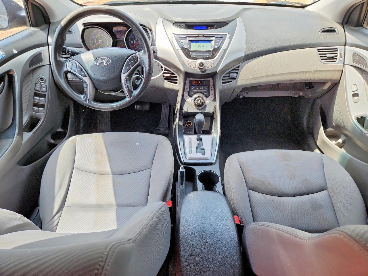 2013 HYUNDAI ELANTRA GLS photo 15