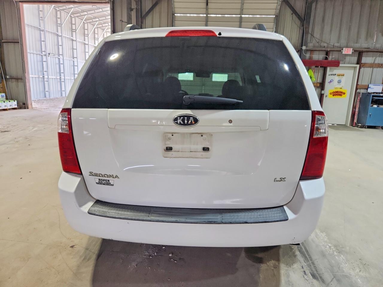 2008 KIA SEDONA LX photo 16