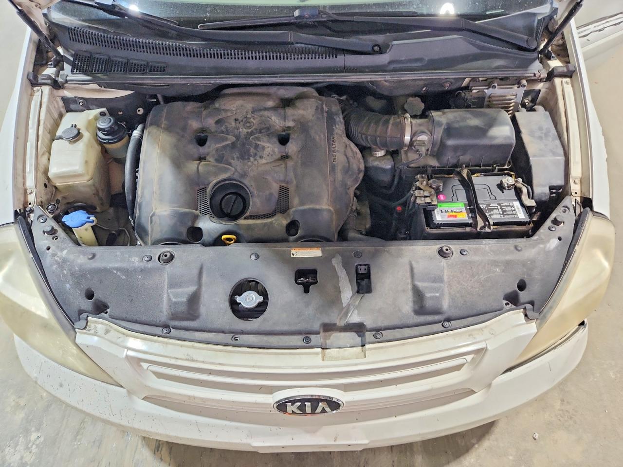 2008 KIA SEDONA LX photo 34