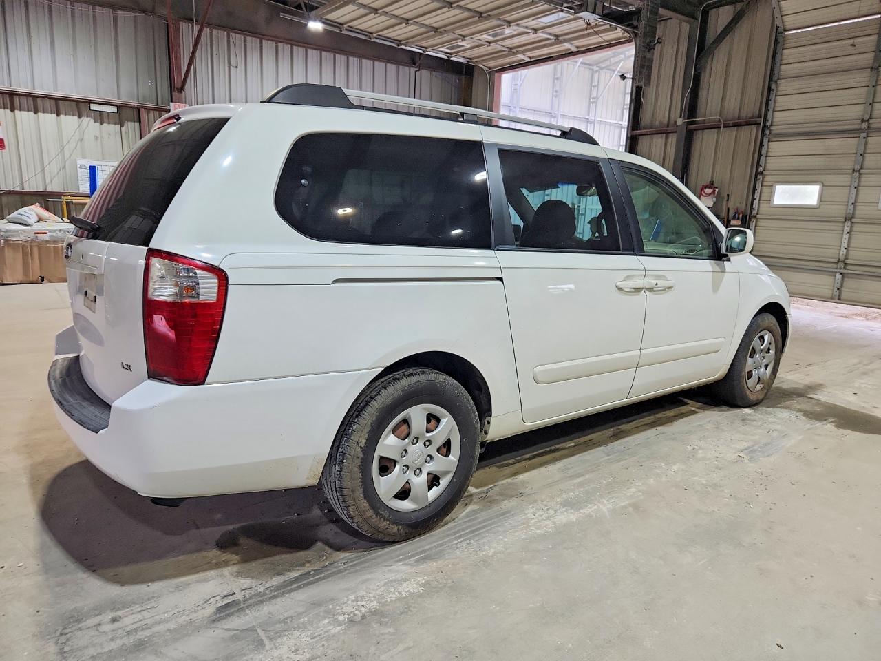 2008 KIA SEDONA LX photo 7