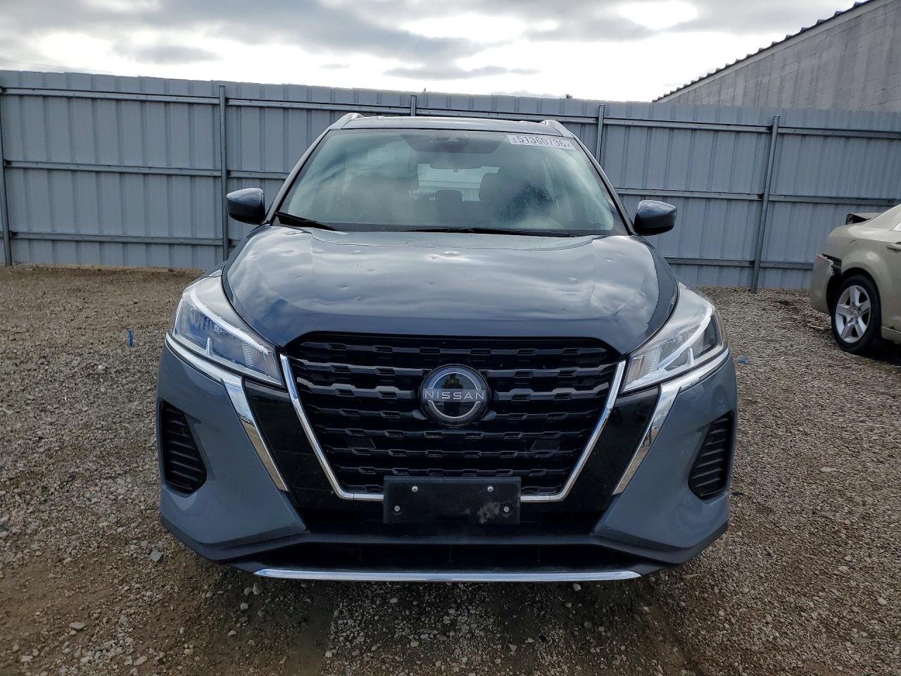 2023 NISSAN KICKS SV photo 13