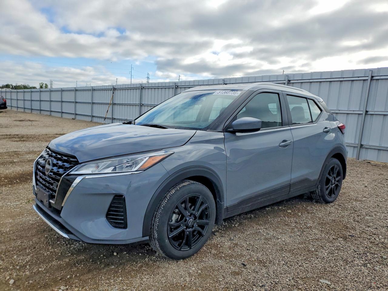 2023 NISSAN KICKS