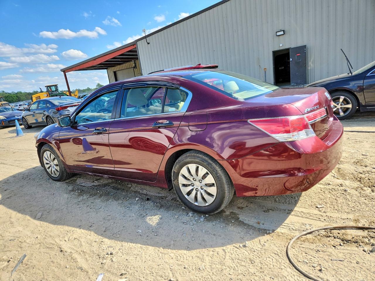 2011 HONDA ACCORD LX photo 3