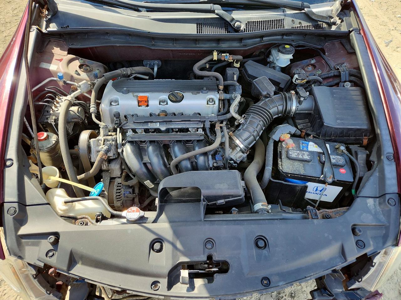 2011 HONDA ACCORD LX photo 21