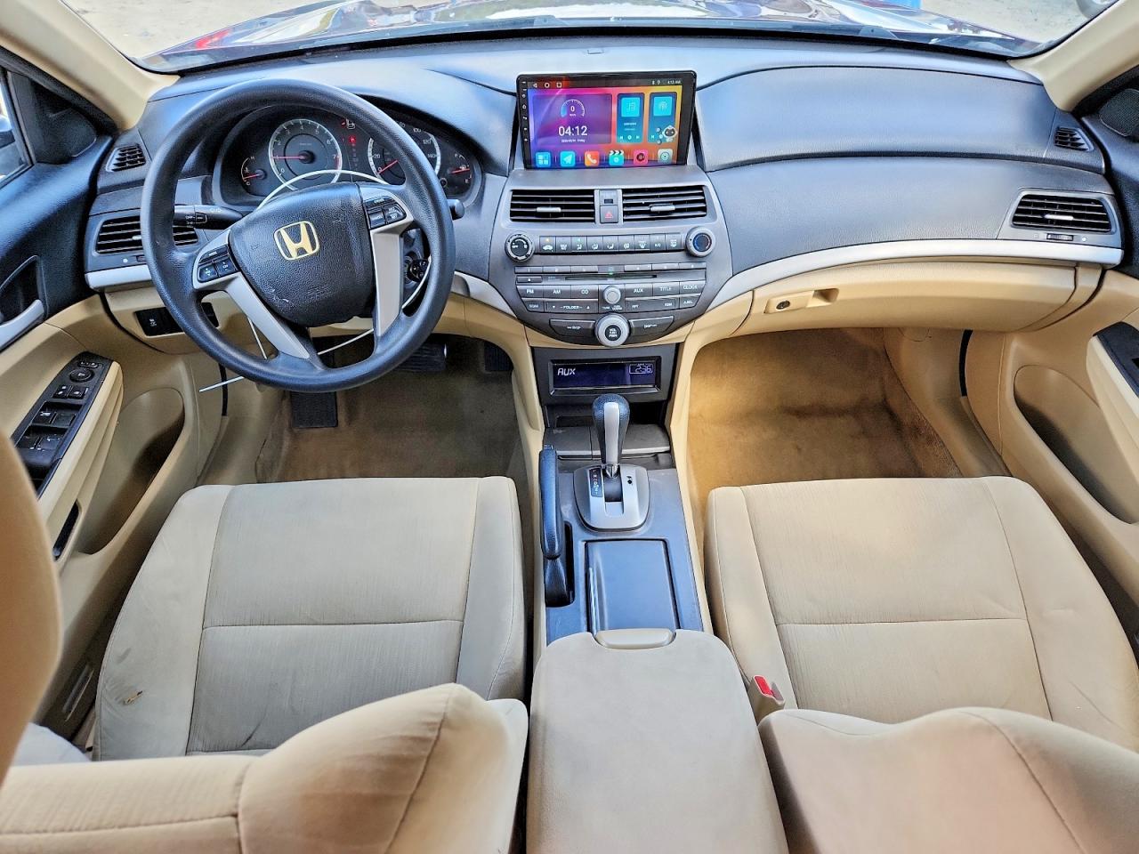 2011 HONDA ACCORD LX photo 15