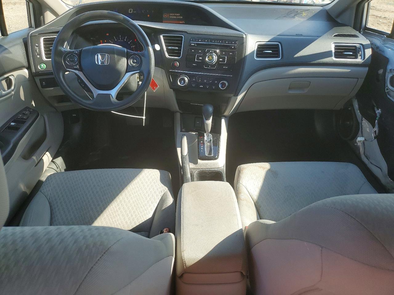 2015 HONDA CIVIC LX photo 15