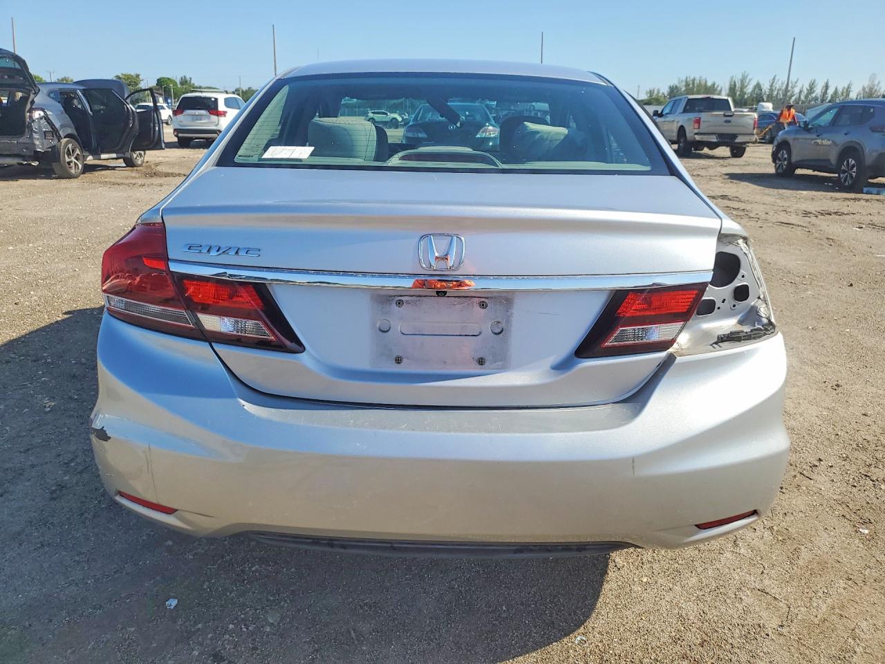 2015 HONDA CIVIC LX photo 11