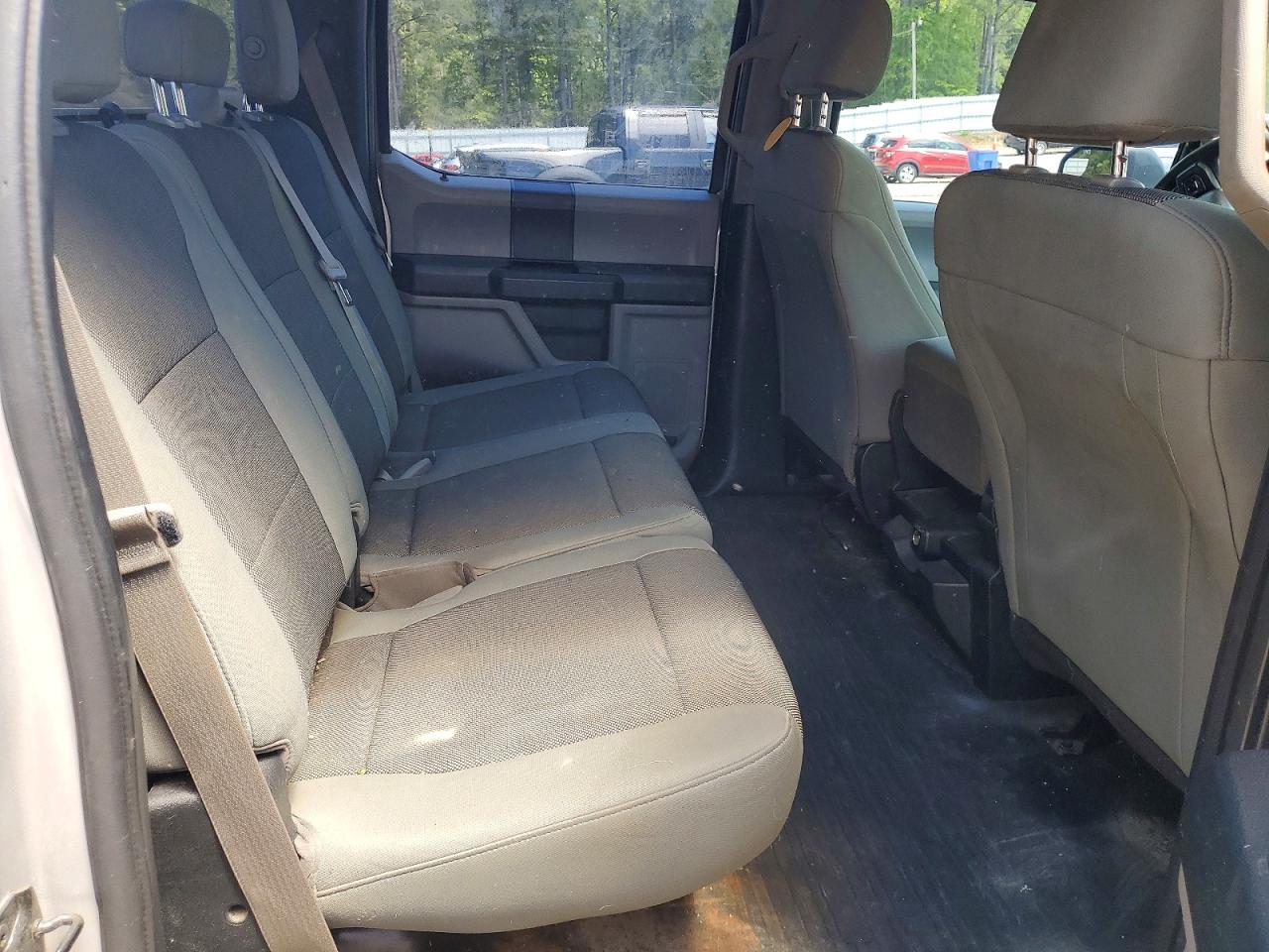 2015 FORD F150 SUPERCREW photo 28