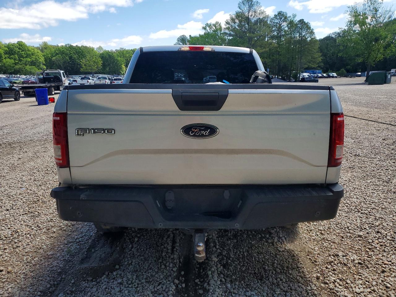 2015 FORD F150 SUPERCREW photo 16