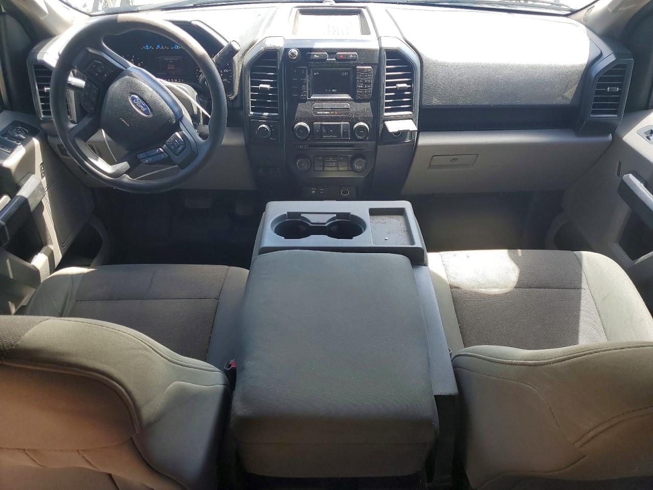 2015 FORD F150 SUPERCREW photo 22