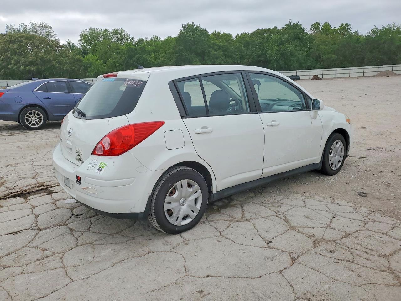 2011 NISSAN VERSA 1.8 S photo 7