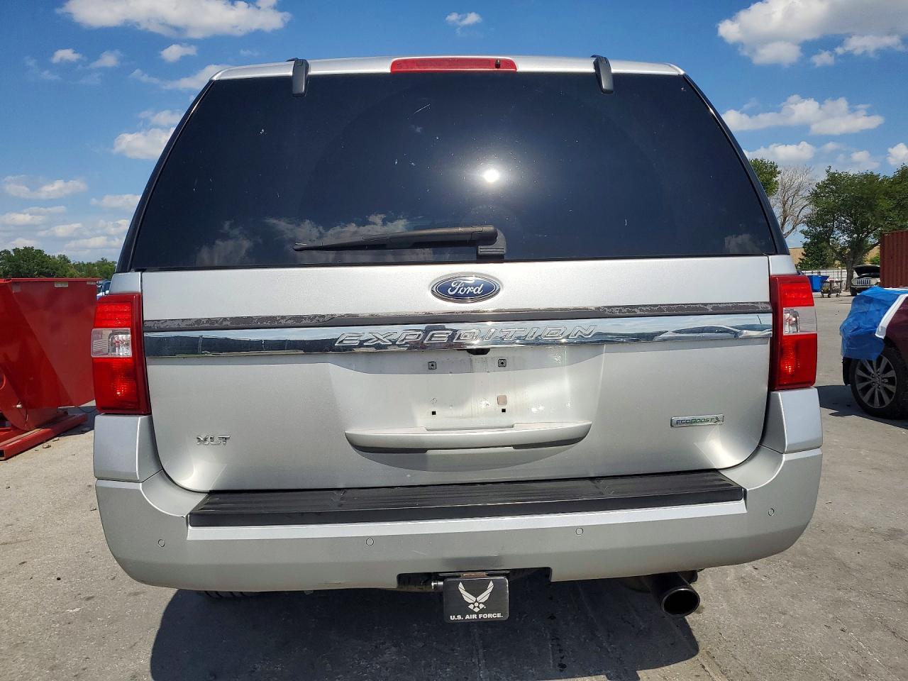 2015 FORD EXPEDITION EL XLT photo 16