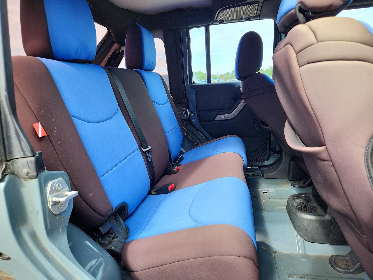 2015 JEEP WRANGLER UNLIMITED SPORT photo 31
