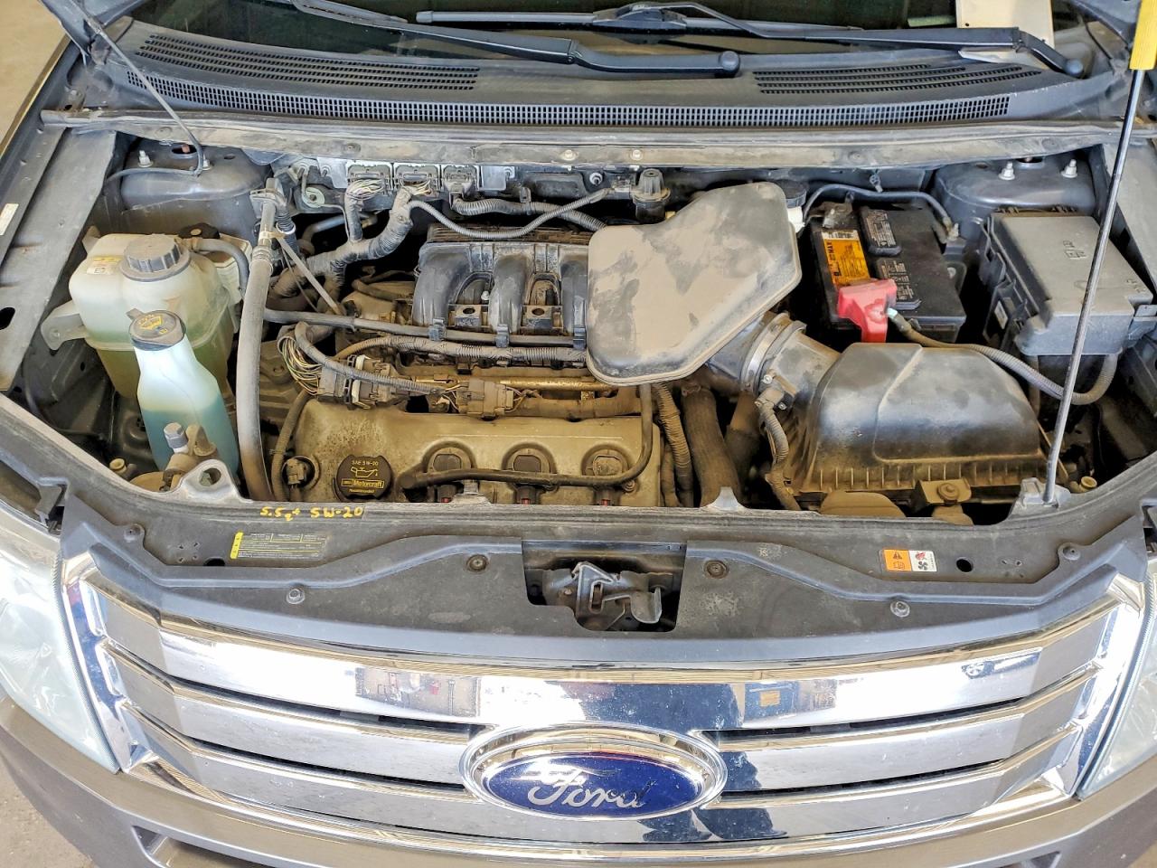 2010 FORD EDGE LIMITED photo 23