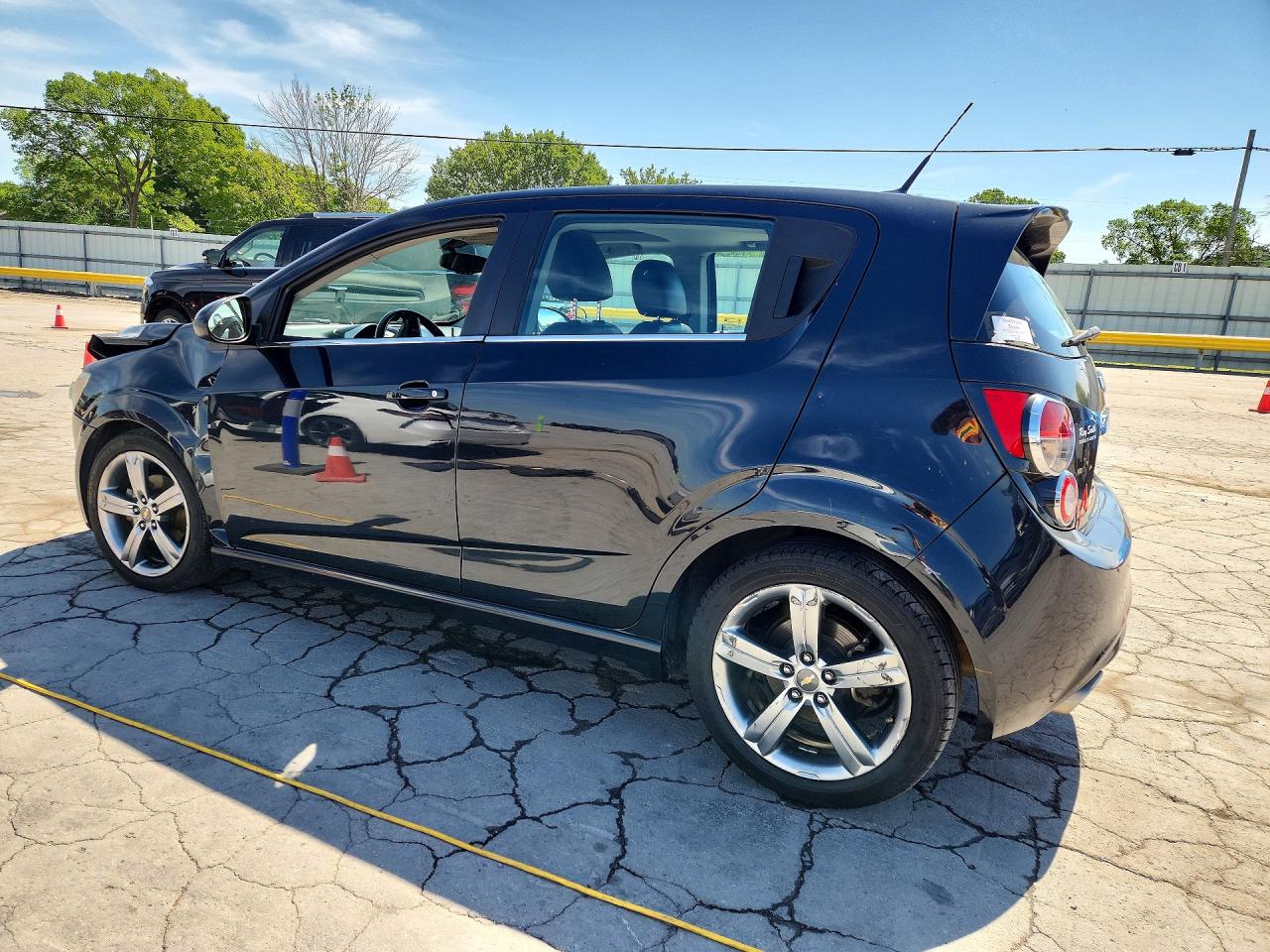 2014 CHEVROLET SONIC RS photo 4
