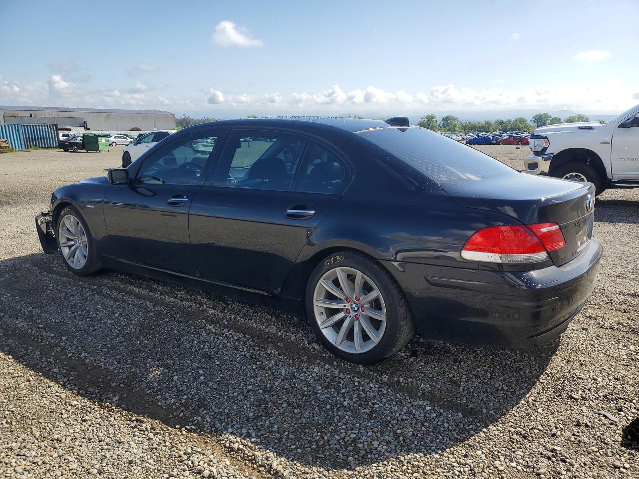 2007 BMW 750 photo 3