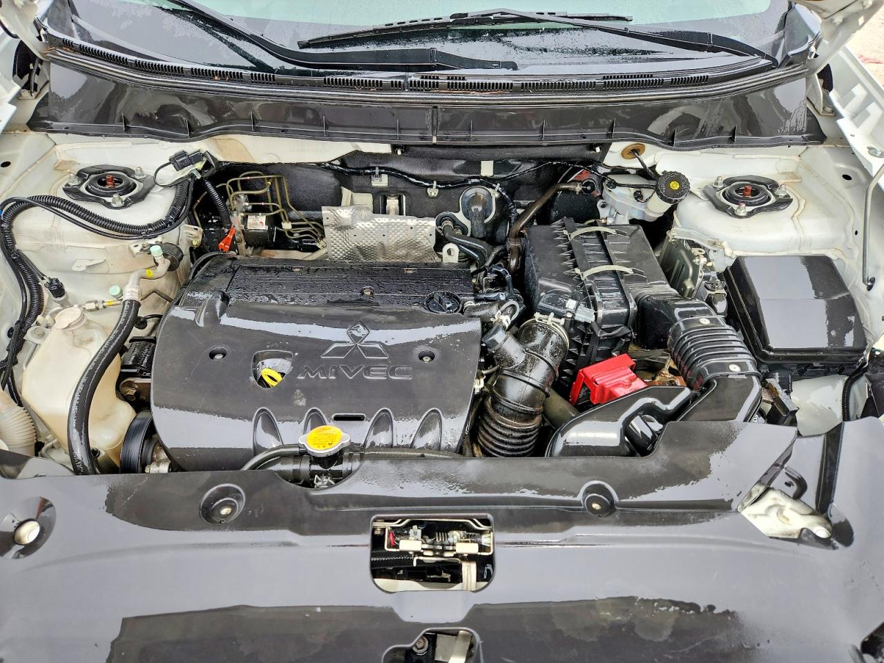 2011 MITSUBISHI OUTLANDER SPORT ES photo 34