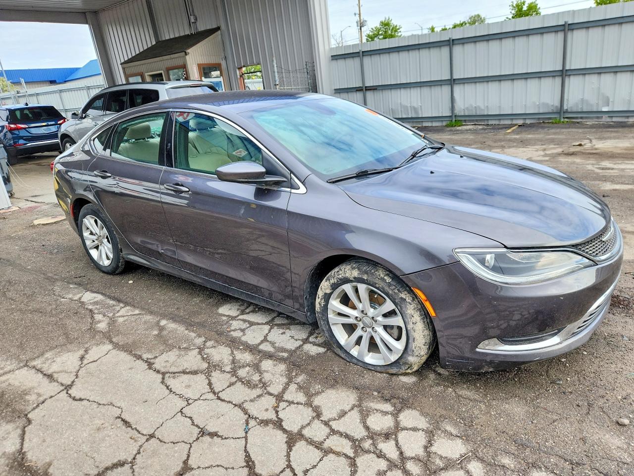 2015 CHRYSLER 200 LIMITED photo 7