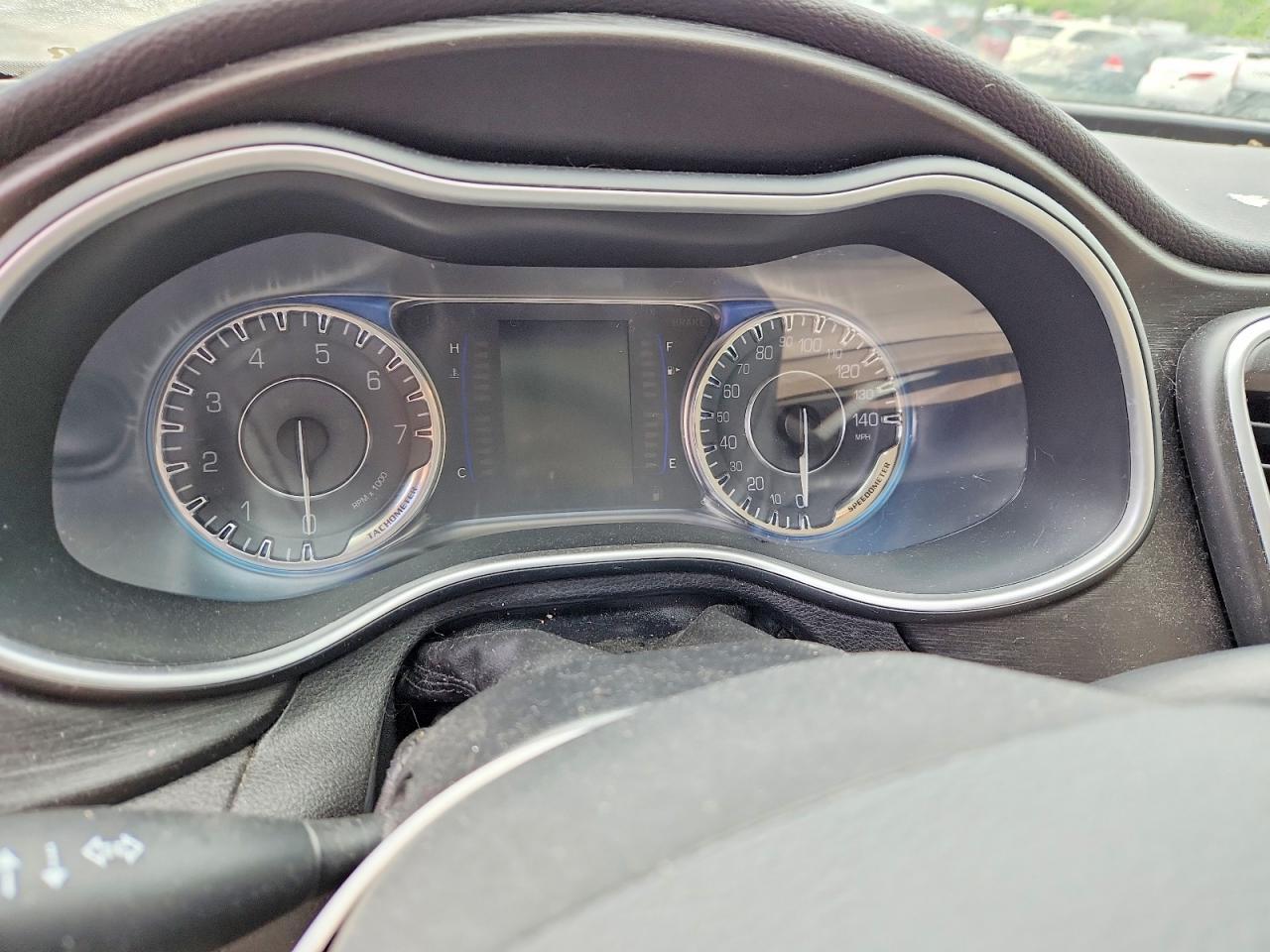 2015 CHRYSLER 200 LIMITED photo 17