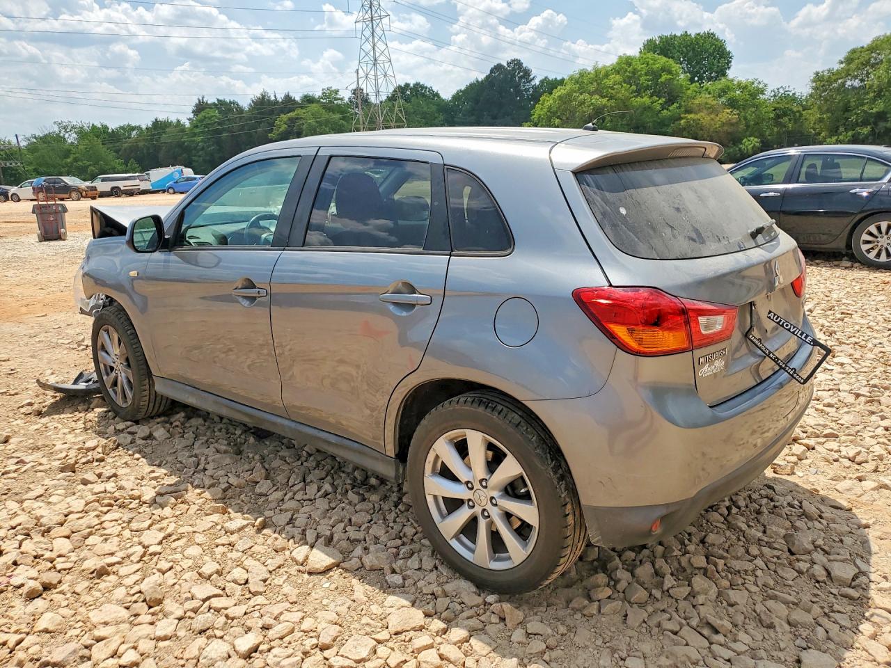 2015 MITSUBISHI OUTLANDER photo 3