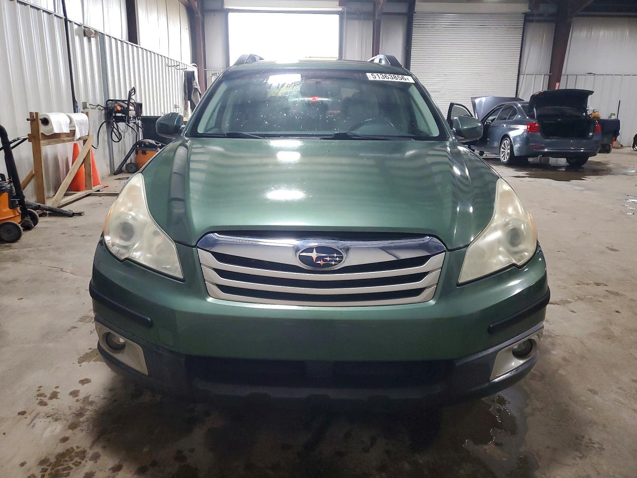 2010 SUBARU OUTBACK 2.5I PREMIUM photo 9