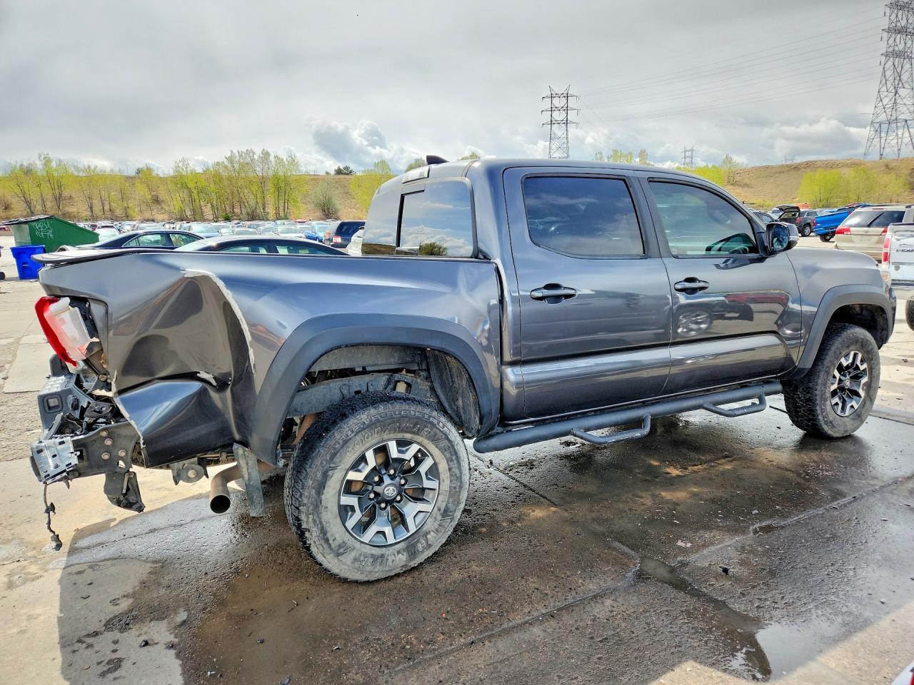 2017 TOYOTA TACOMA TRD OFF-ROAD photo 5