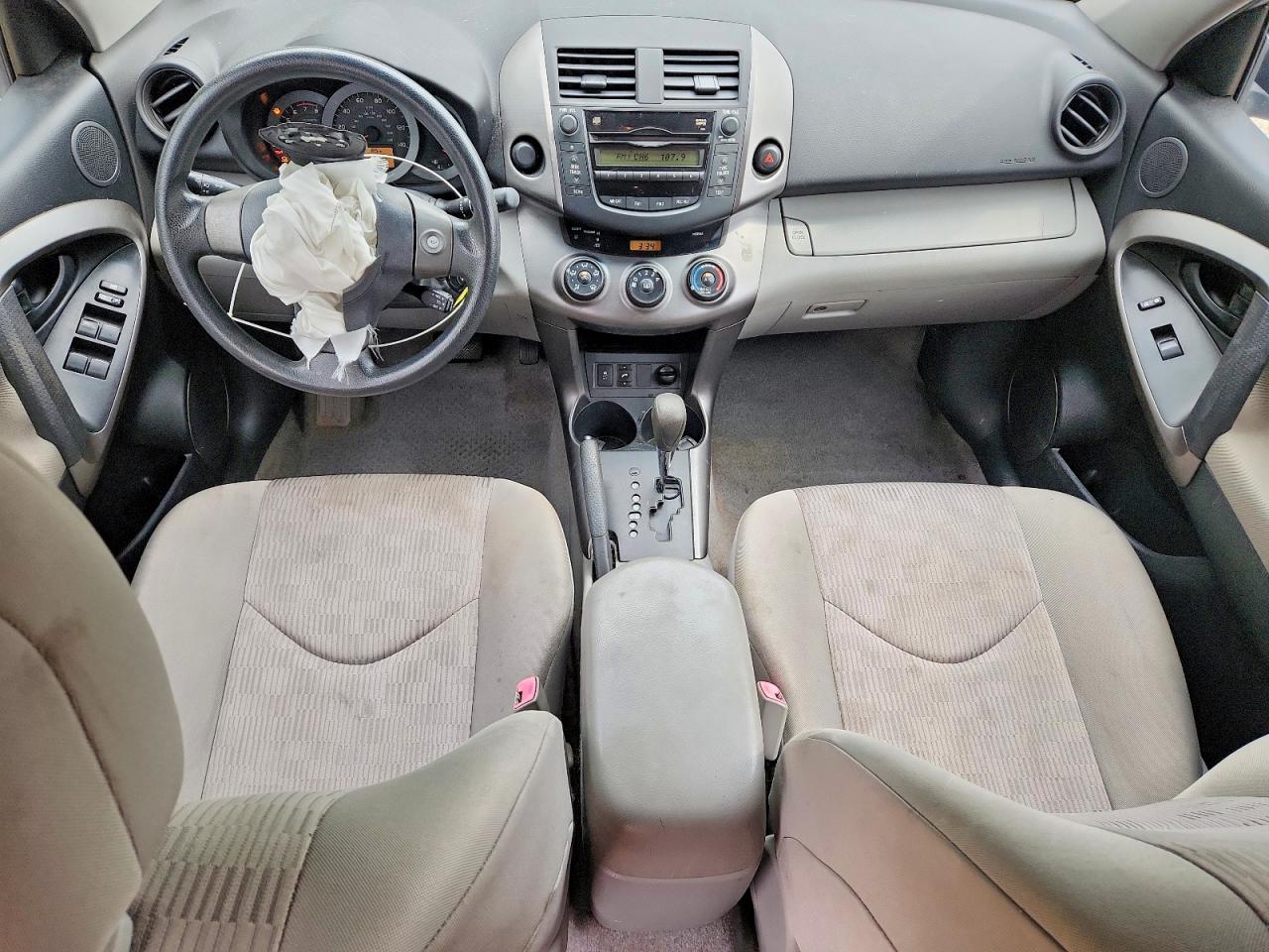 2011 TOYOTA RAV4 BASE photo 15
