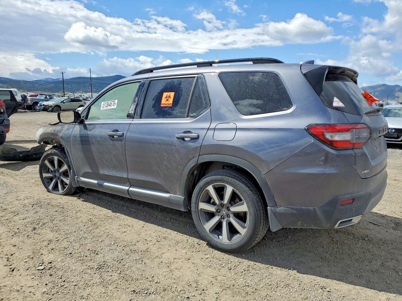 2025 HONDA PILOT TOURING photo 3
