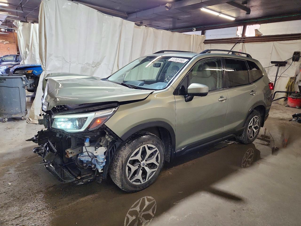 2021 SUBARU FORESTER