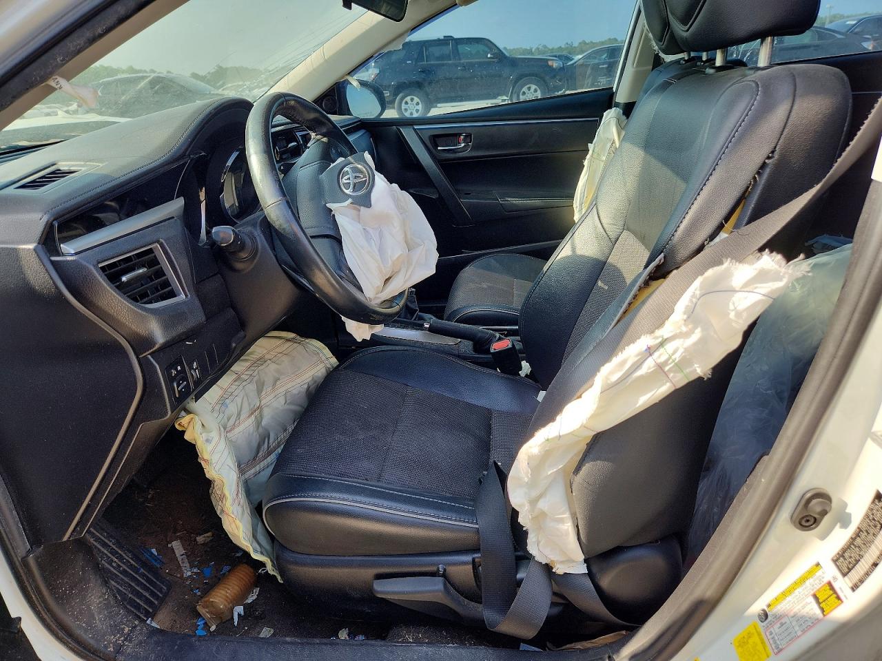 2016 TOYOTA COROLLA S PLUS photo 19