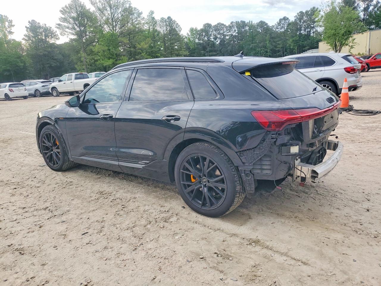 2022 AUDI E-TRON CHRONOS photo 4