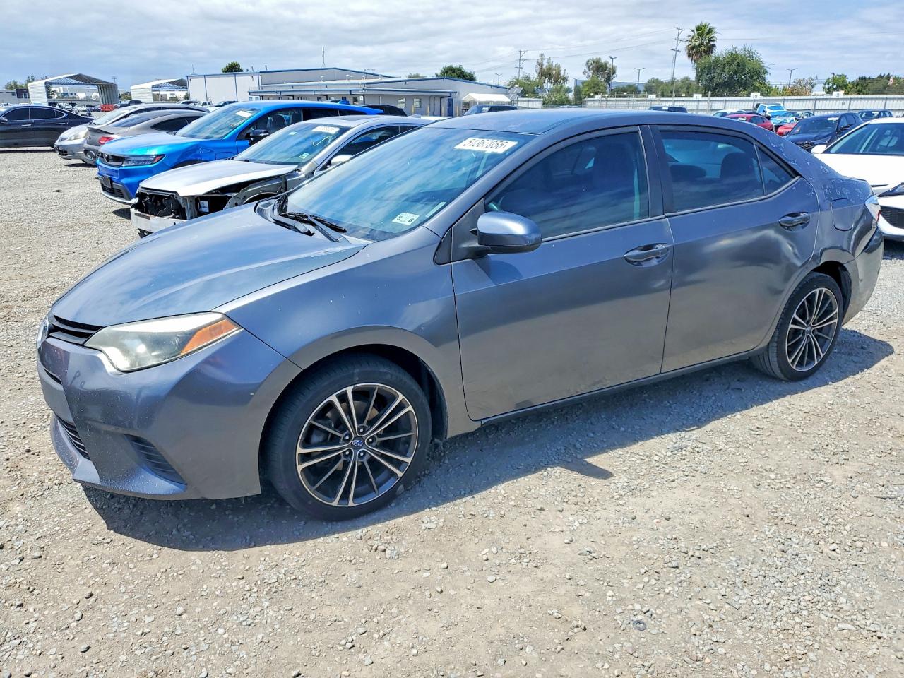 2015 TOYOTA COROLLA