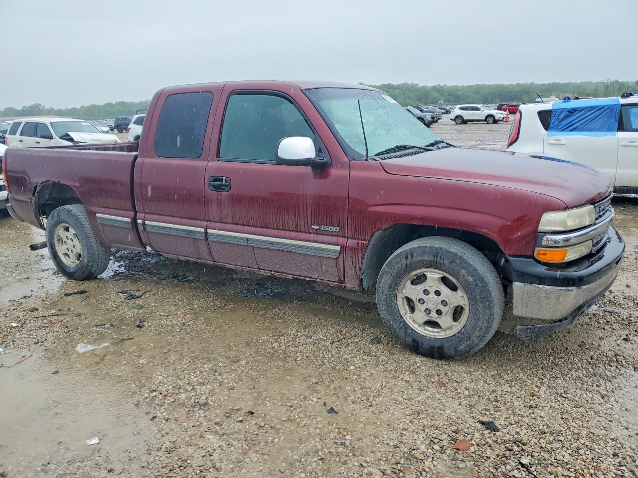 2002 CHEVROLET SILVERADO C1500 photo 7