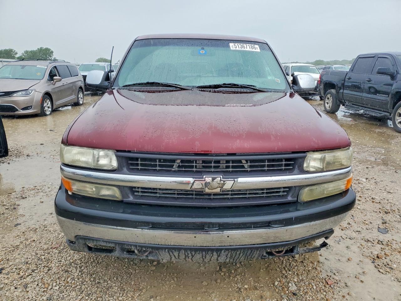 2002 CHEVROLET SILVERADO C1500 photo 9