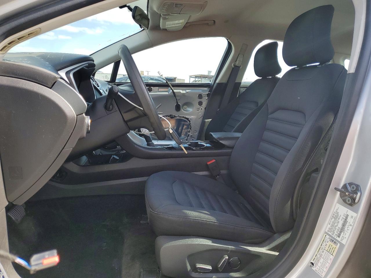 2015 FORD FUSION SE HYBRID photo 19