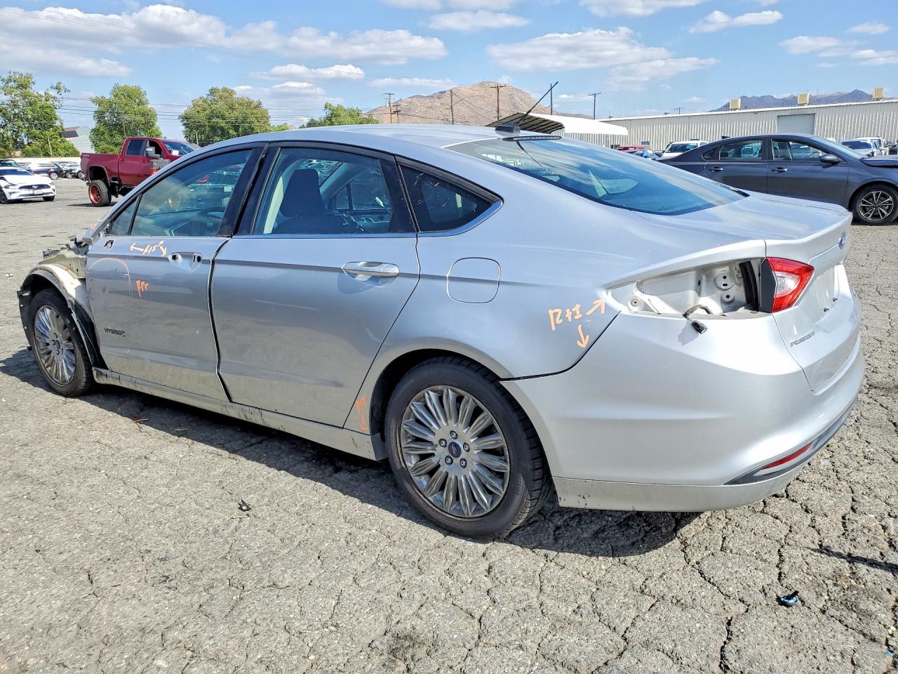 2015 FORD FUSION SE HYBRID photo 4