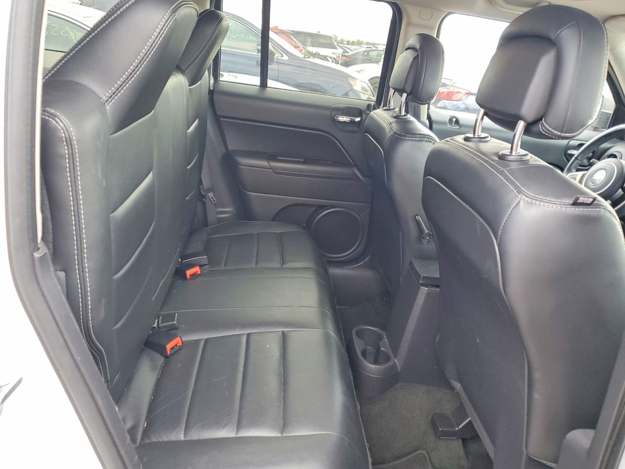 2017 JEEP PATRIOT LATITUDE photo 28