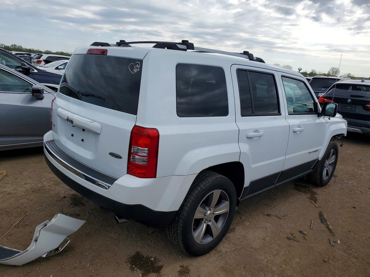 2017 JEEP PATRIOT LATITUDE photo 7