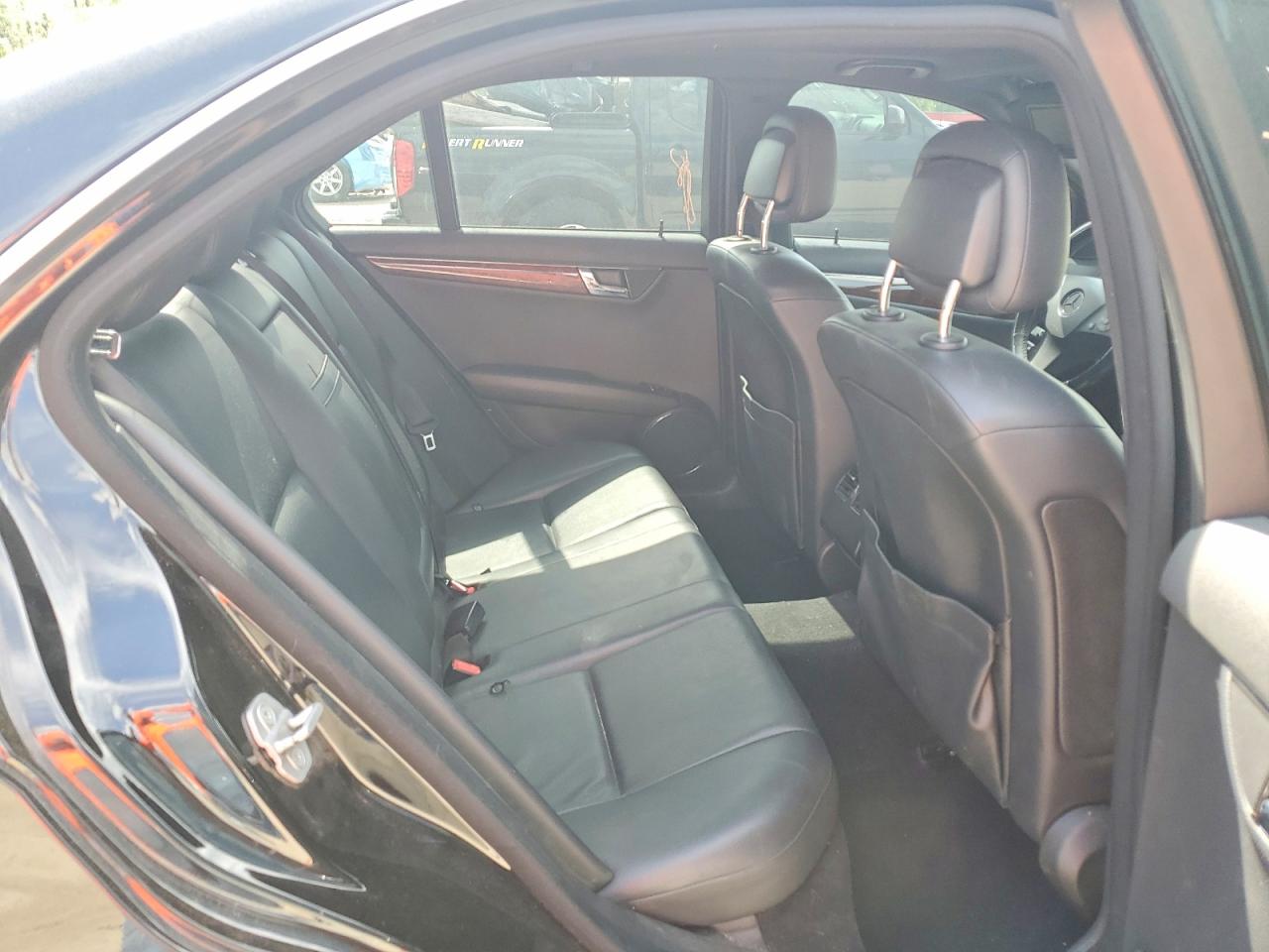 2011 MERCEDES-BENZ C 300 4MATIC photo 28
