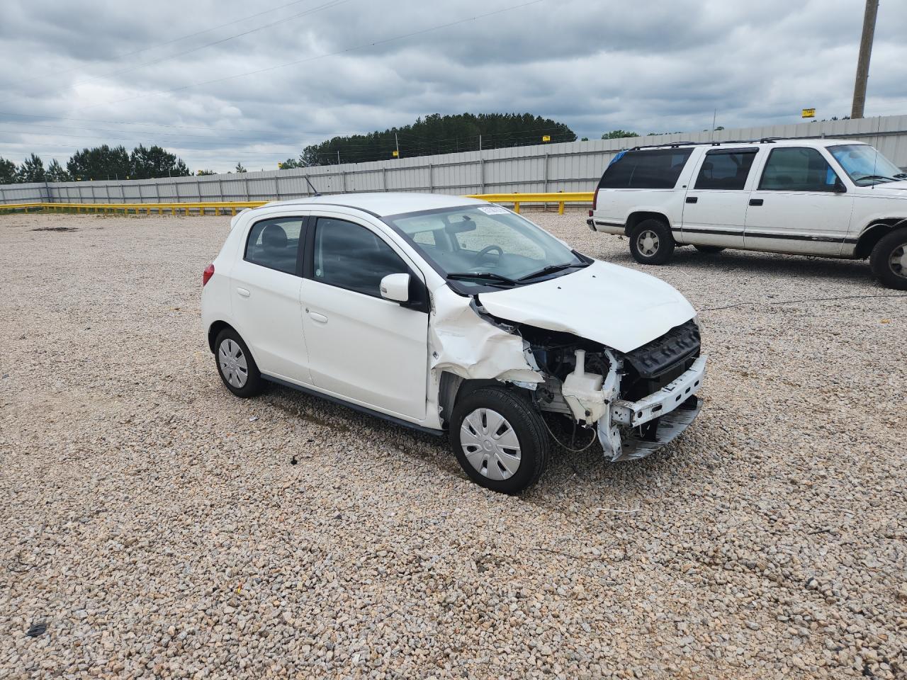 2015 MITSUBISHI MIRAGE ES photo 4