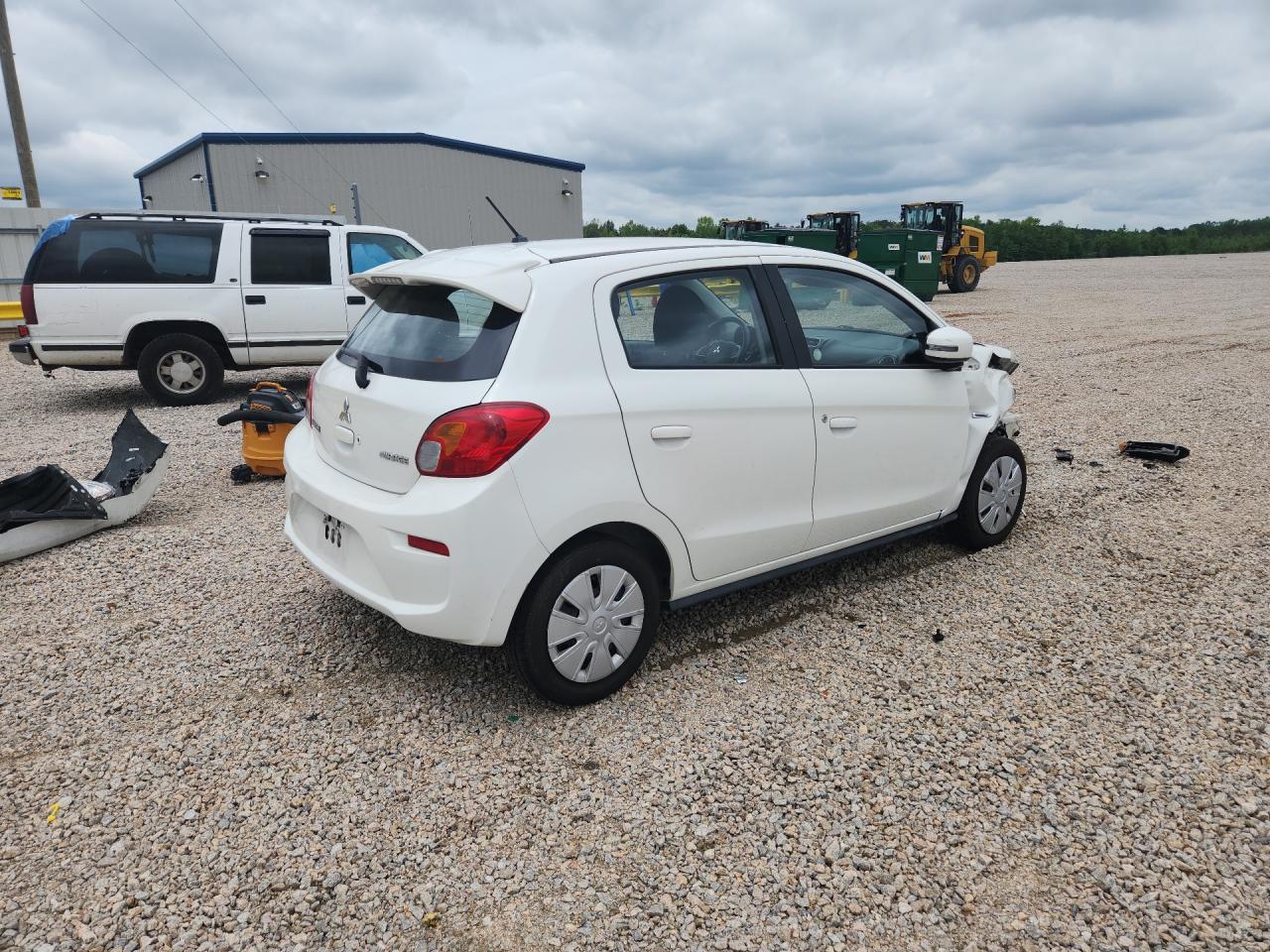 2015 MITSUBISHI MIRAGE ES photo 3