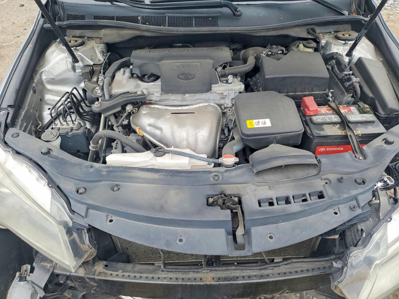 2016 TOYOTA CAMRY SE photo 11