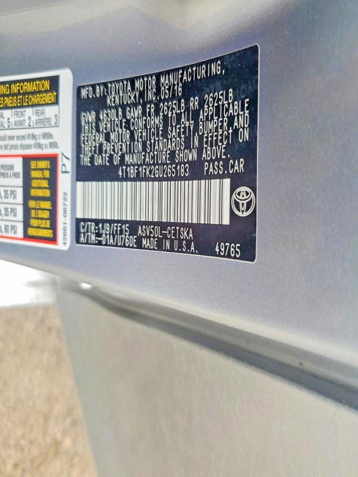 2016 TOYOTA CAMRY SE photo 12