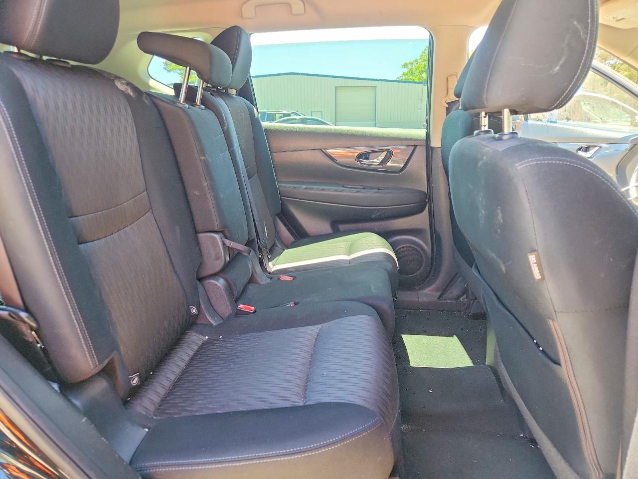 2018 NISSAN ROGUE S photo 31